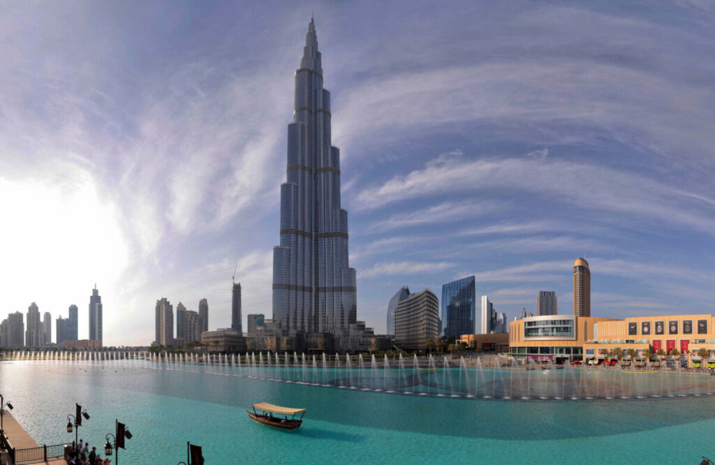 1551779051 Burj Khalifa13 Dubai Fountain03 © Burj Khalifa 1