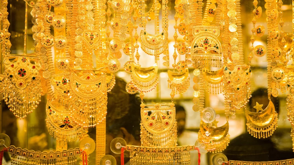 Gold Souk GettyImages 492634335