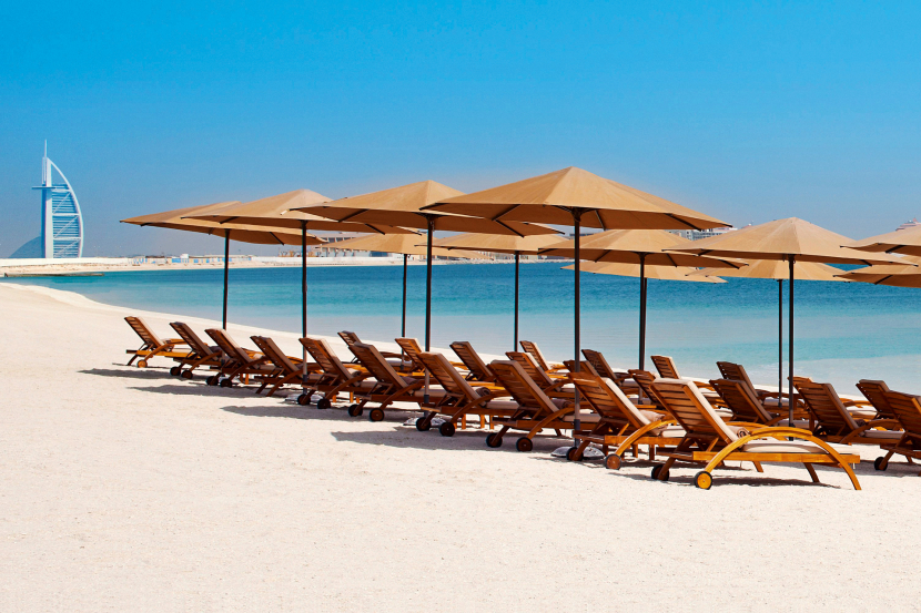 Dubai Sunbathing: What to Do and What Not to Do